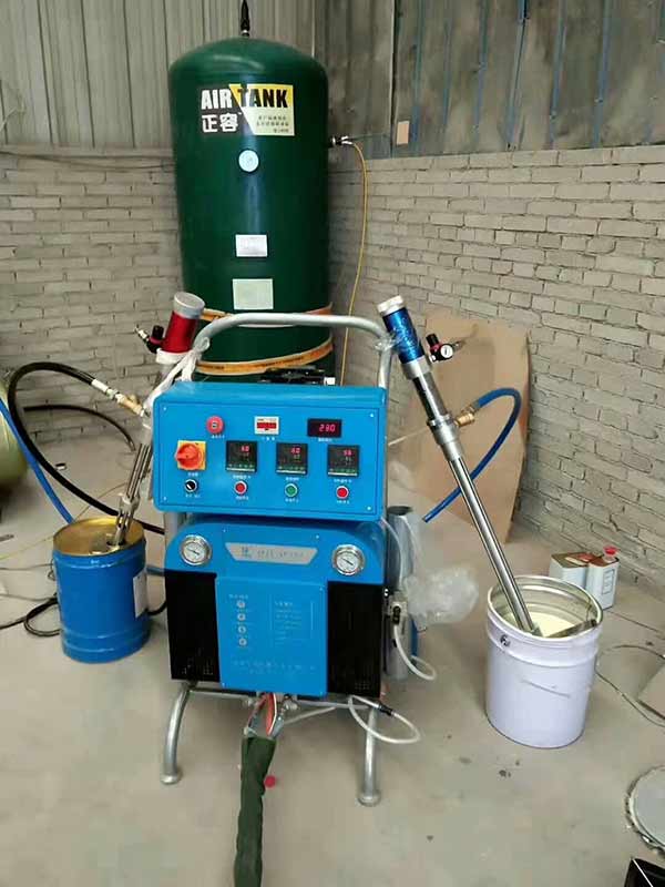 湖北聚脲噴涂機(jī)Q5200型雕塑防腐施工