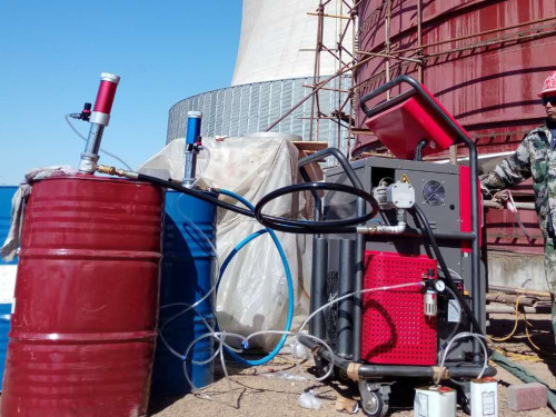 進口聚脲噴涂機(圖1) 進口聚脲噴涂機電廠除鹽水箱防腐施工