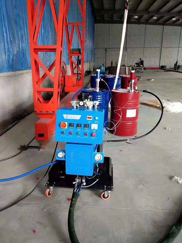 浙江聚氨酯噴涂機(jī)(圖1) Q2600浙江聚氨酯噴涂機(jī)