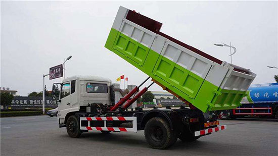 聚脲噴涂汽車底盤 聚脲噴涂設(shè)備(圖1) 聚脲噴涂汽車底盤 聚脲噴涂設(shè)備